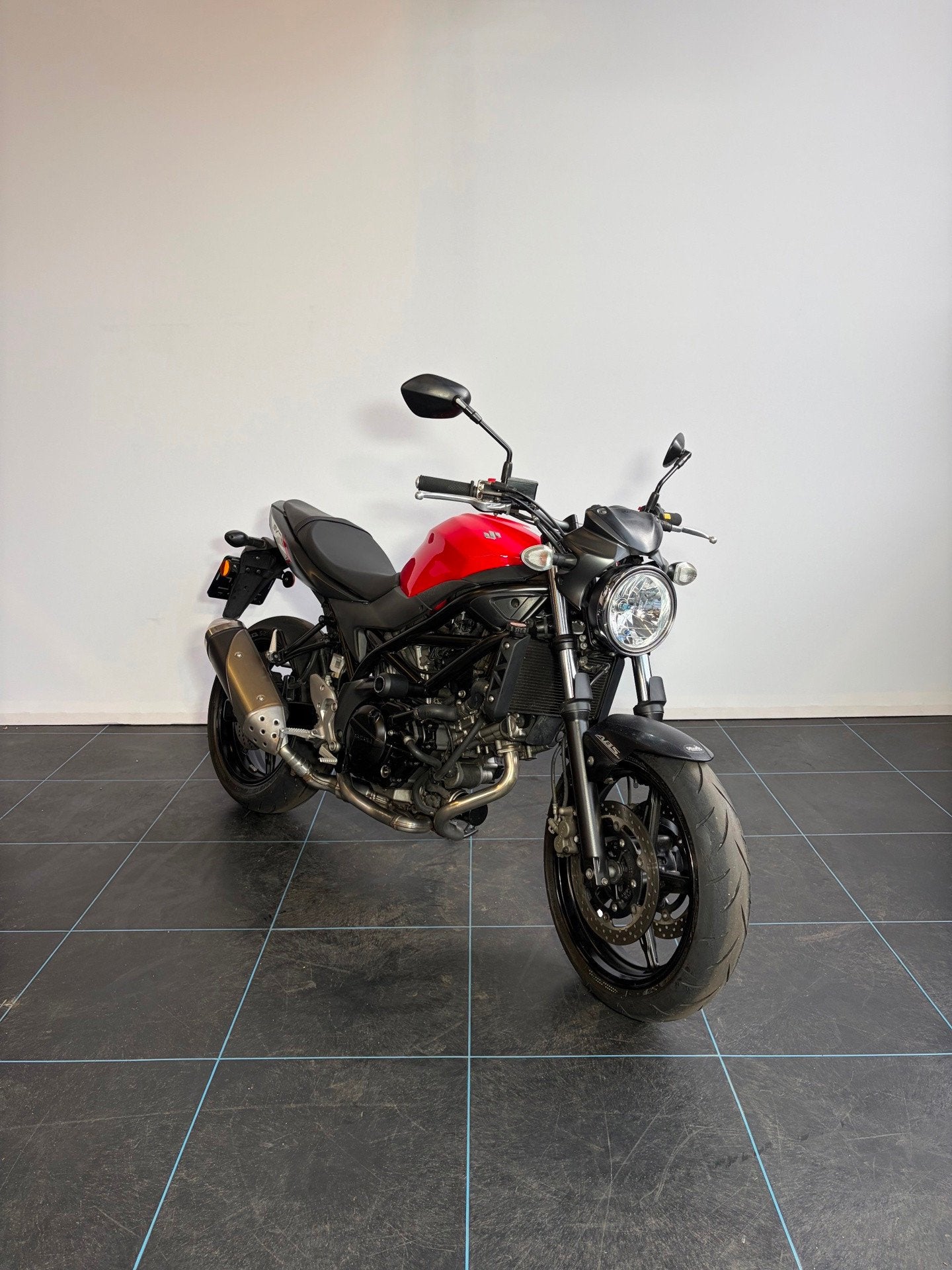 Suzuki SV 650N