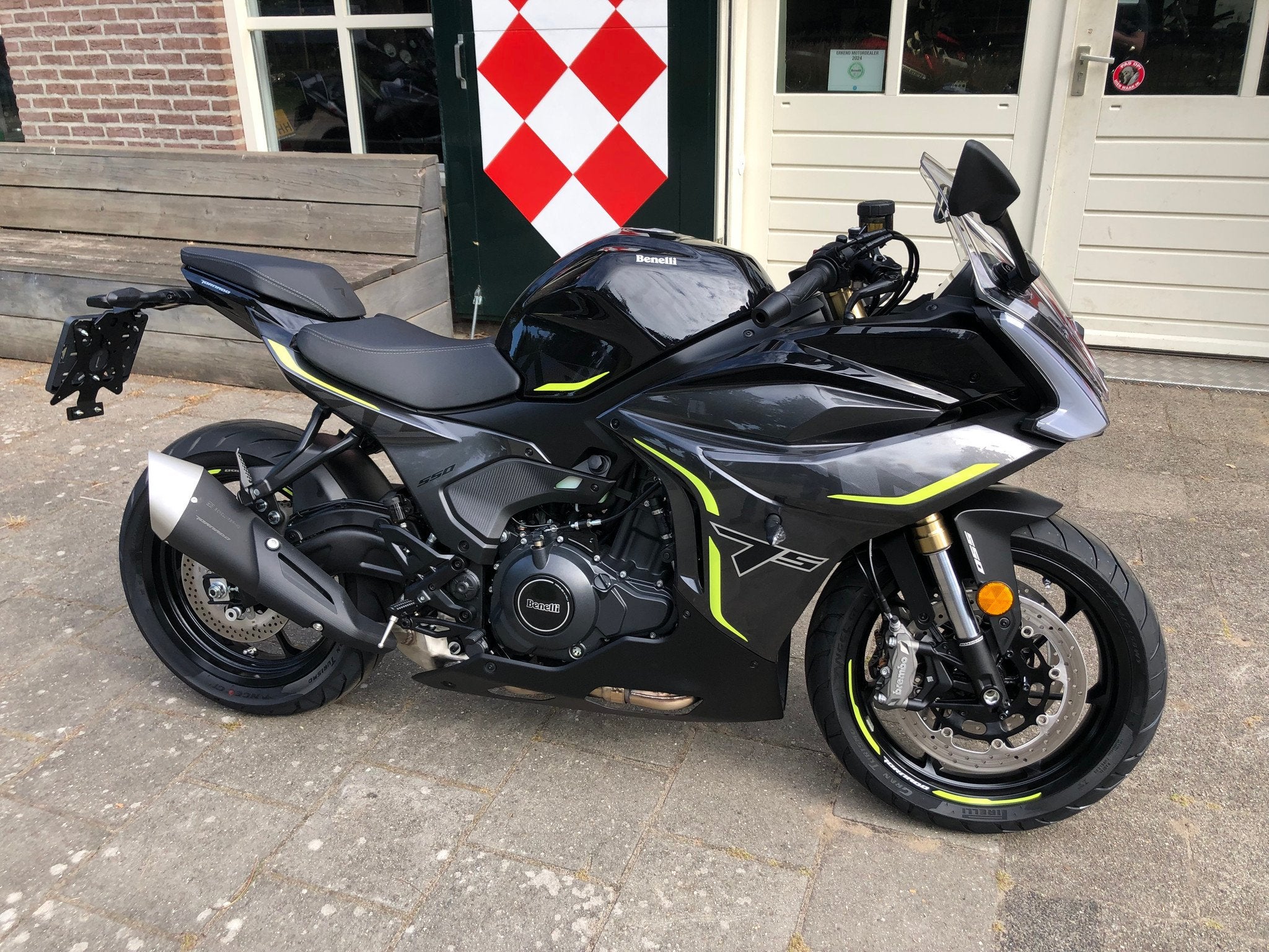 Benelli Overig