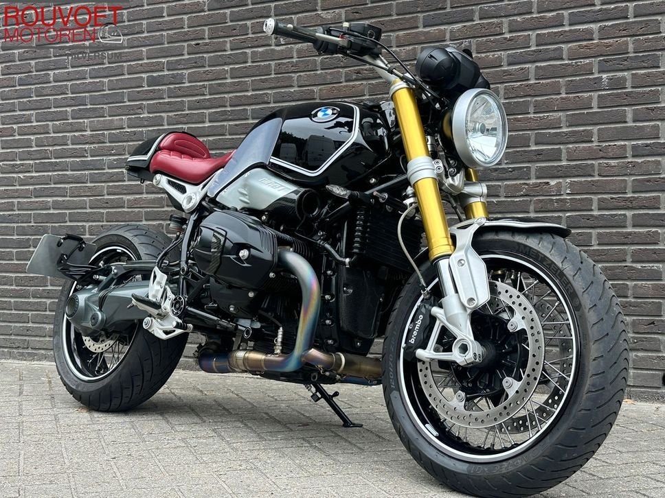 BMW R nineT