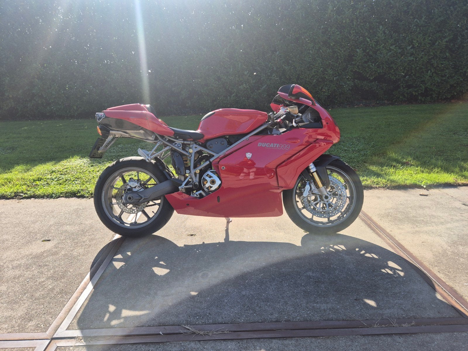 Ducati 999