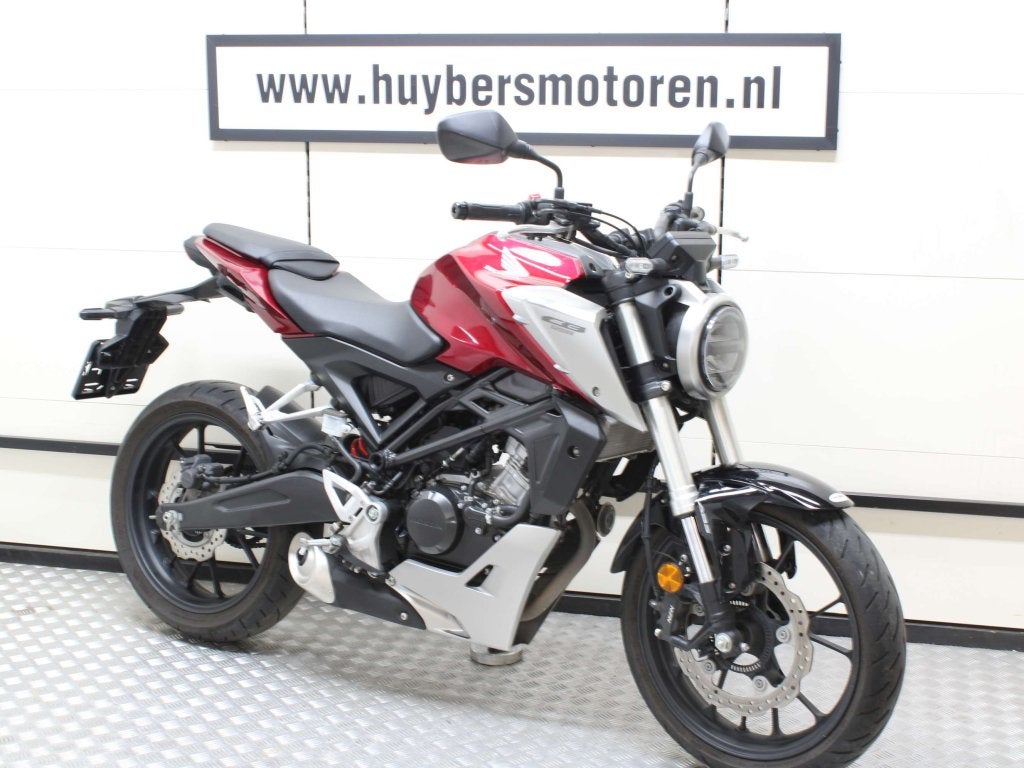 Honda CB 125R