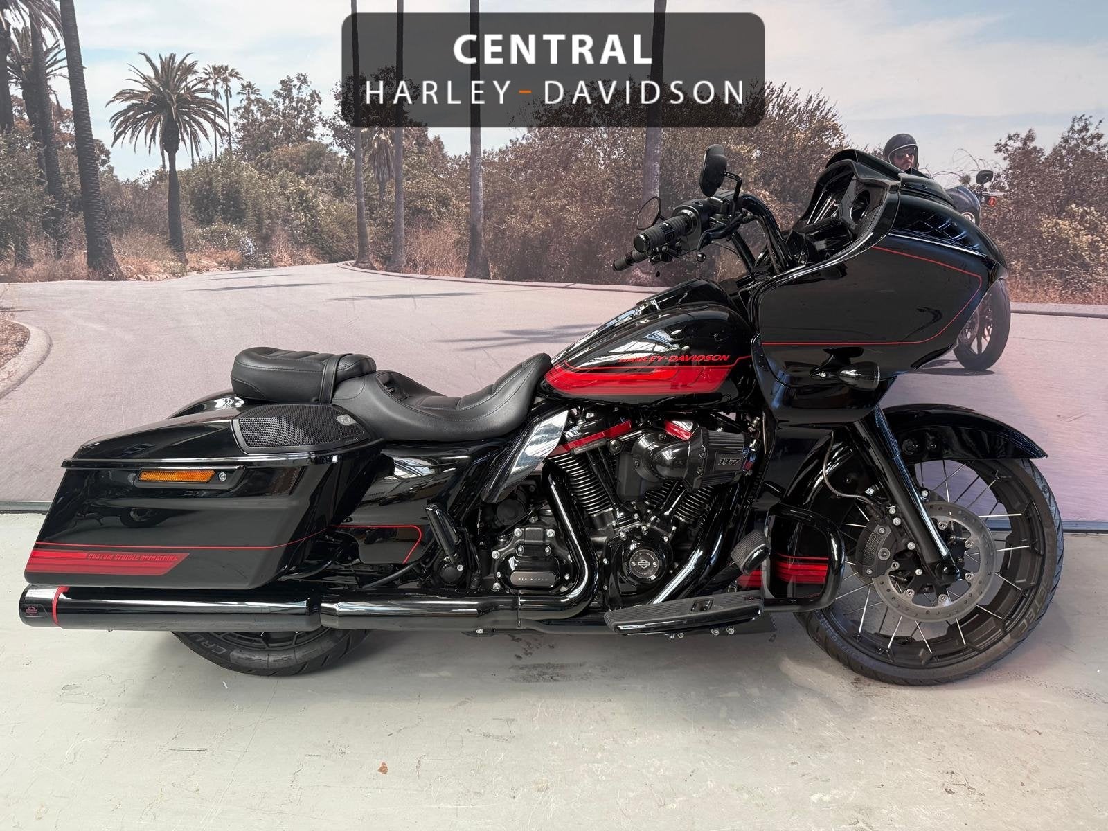 Harley-Davidson FLTRXSE CVO Road Glide