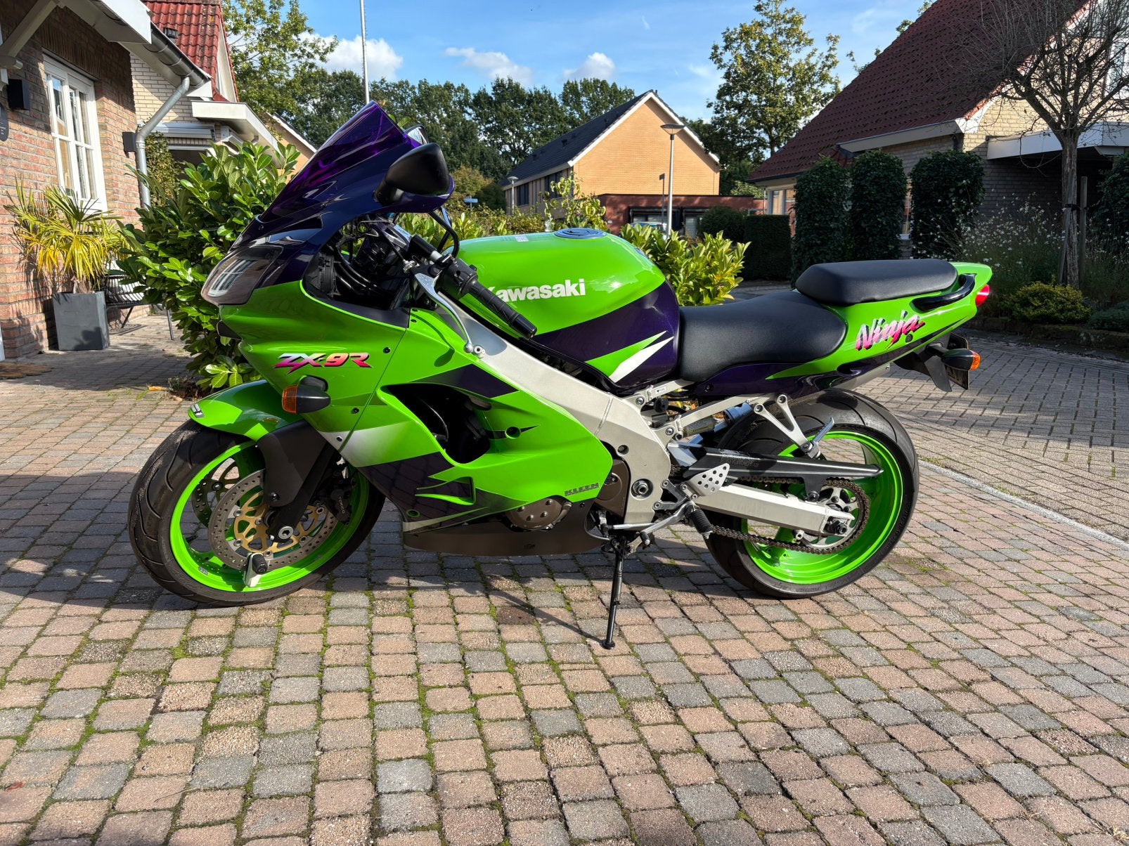 Kawasaki ZX-9R Ninja