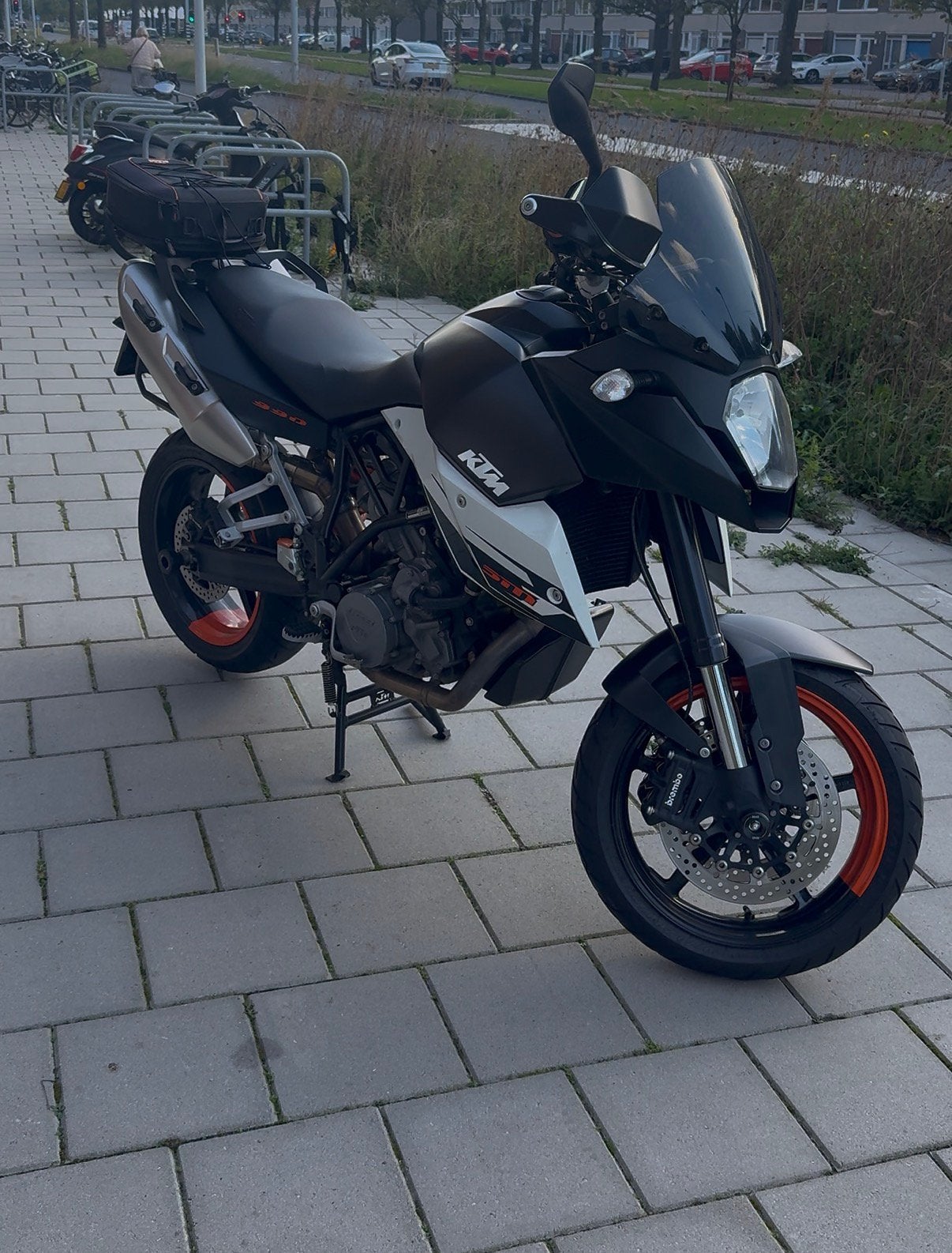 KTM 990 Supermoto