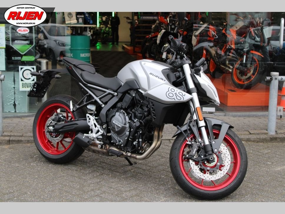 Suzuki GSX 8S