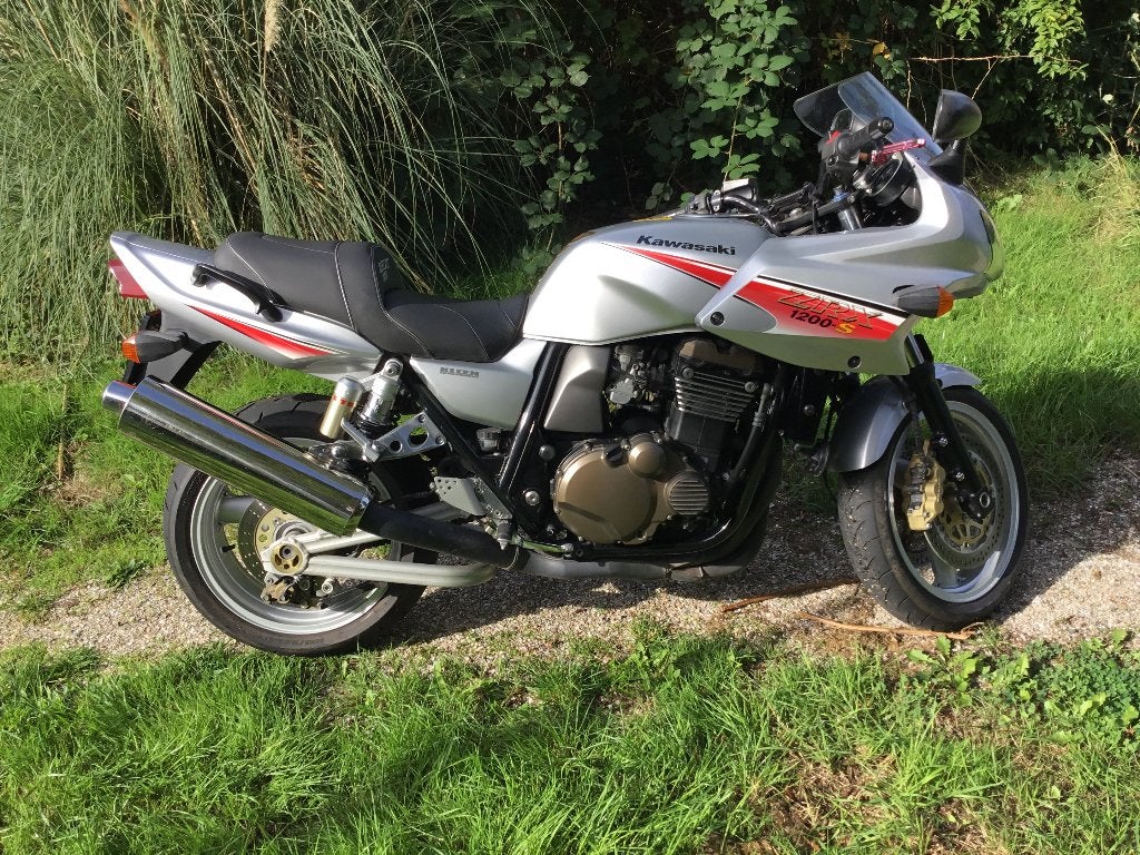 Kawasaki ZRX 1200S