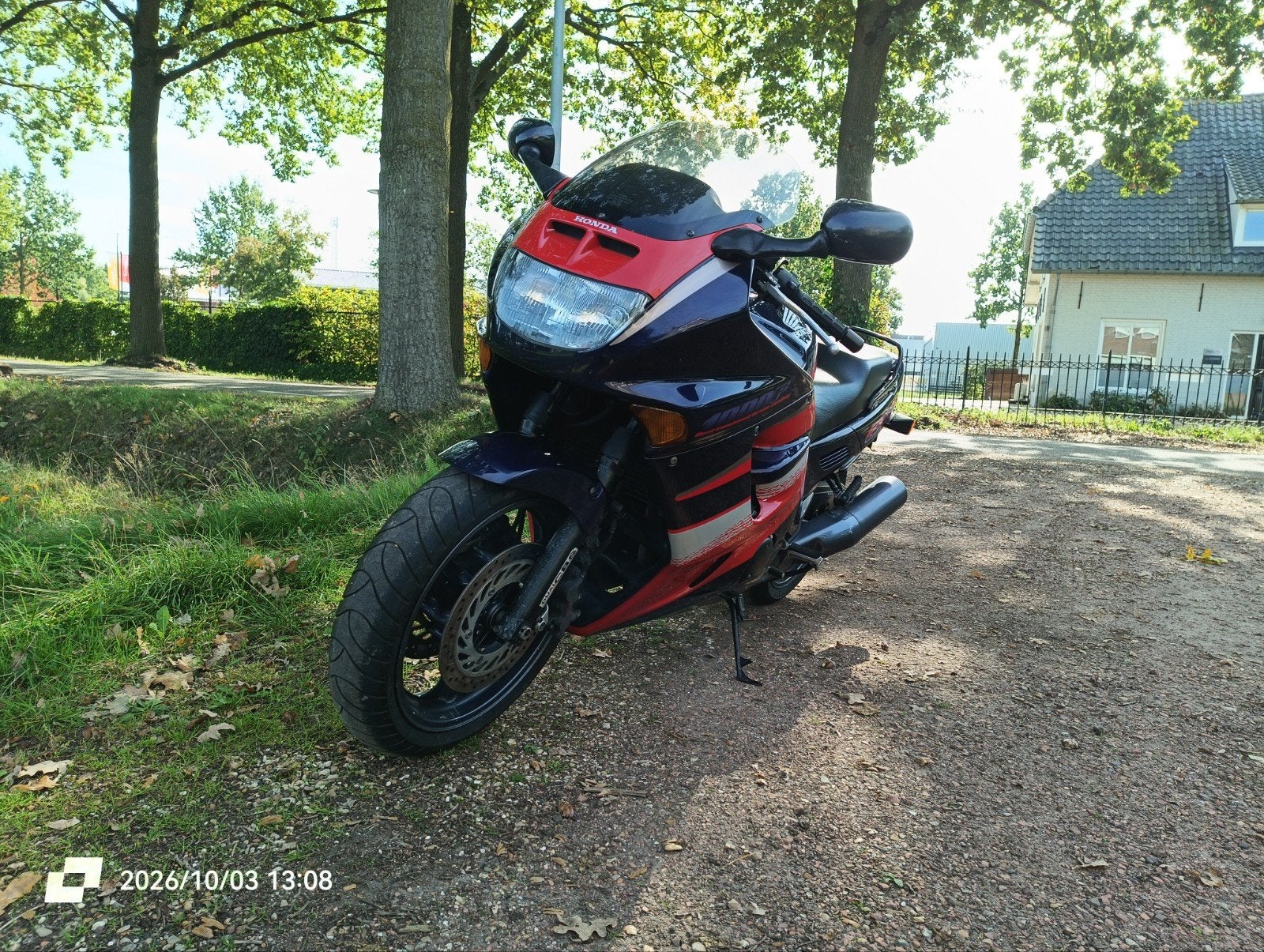 Honda CBR 1000F