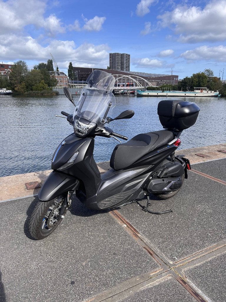 Piaggio Beverly 400S