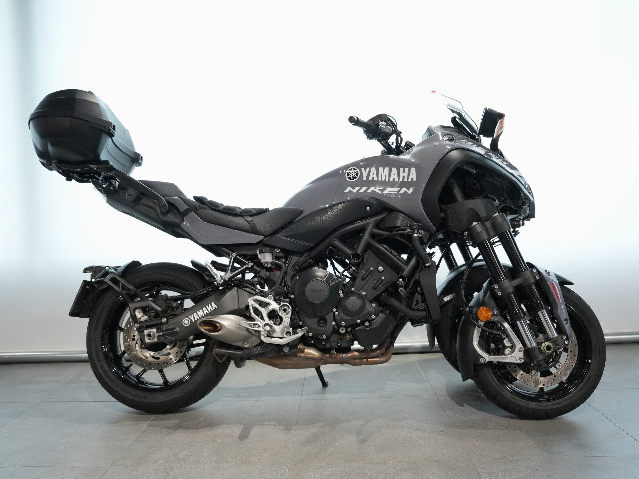 Yamaha XV 750E