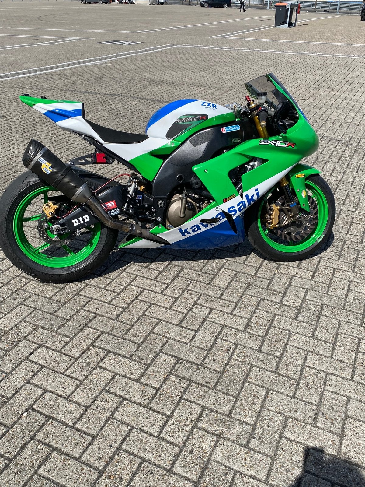 Kawasaki ZX-10