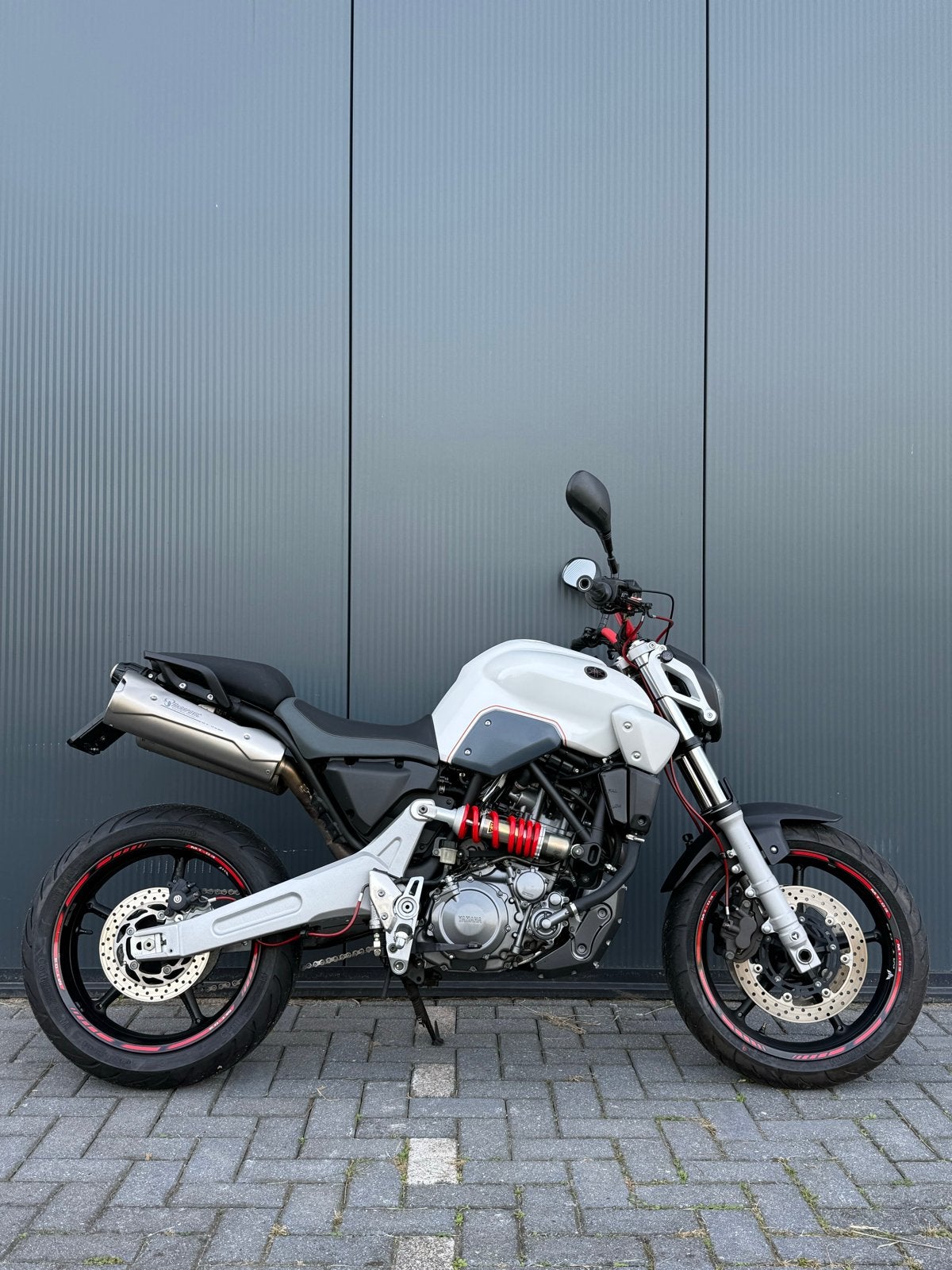 Yamaha MT 25