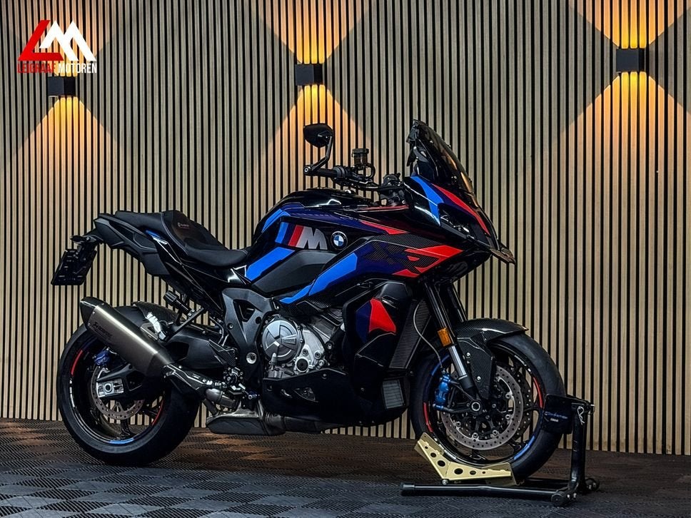 BMW M 1000 XR