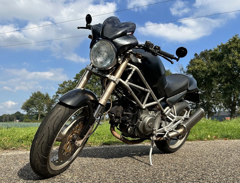 Ducati Monster 750