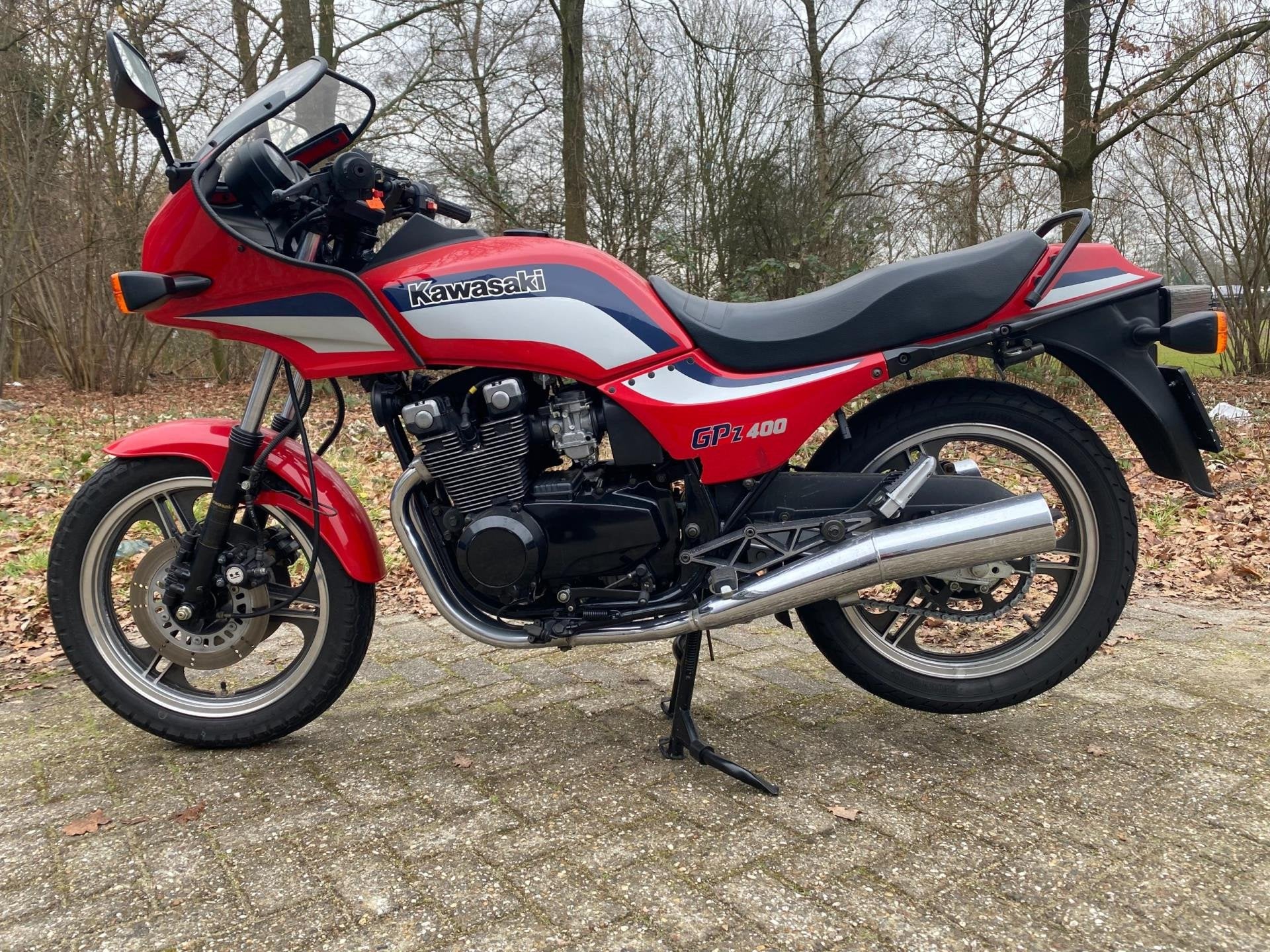 Kawasaki GPz 400