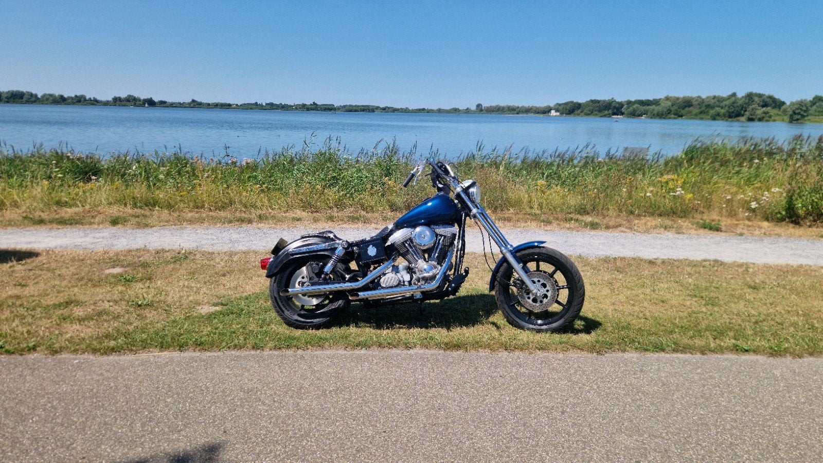 Harley-Davidson FXD Dyna Super Glide