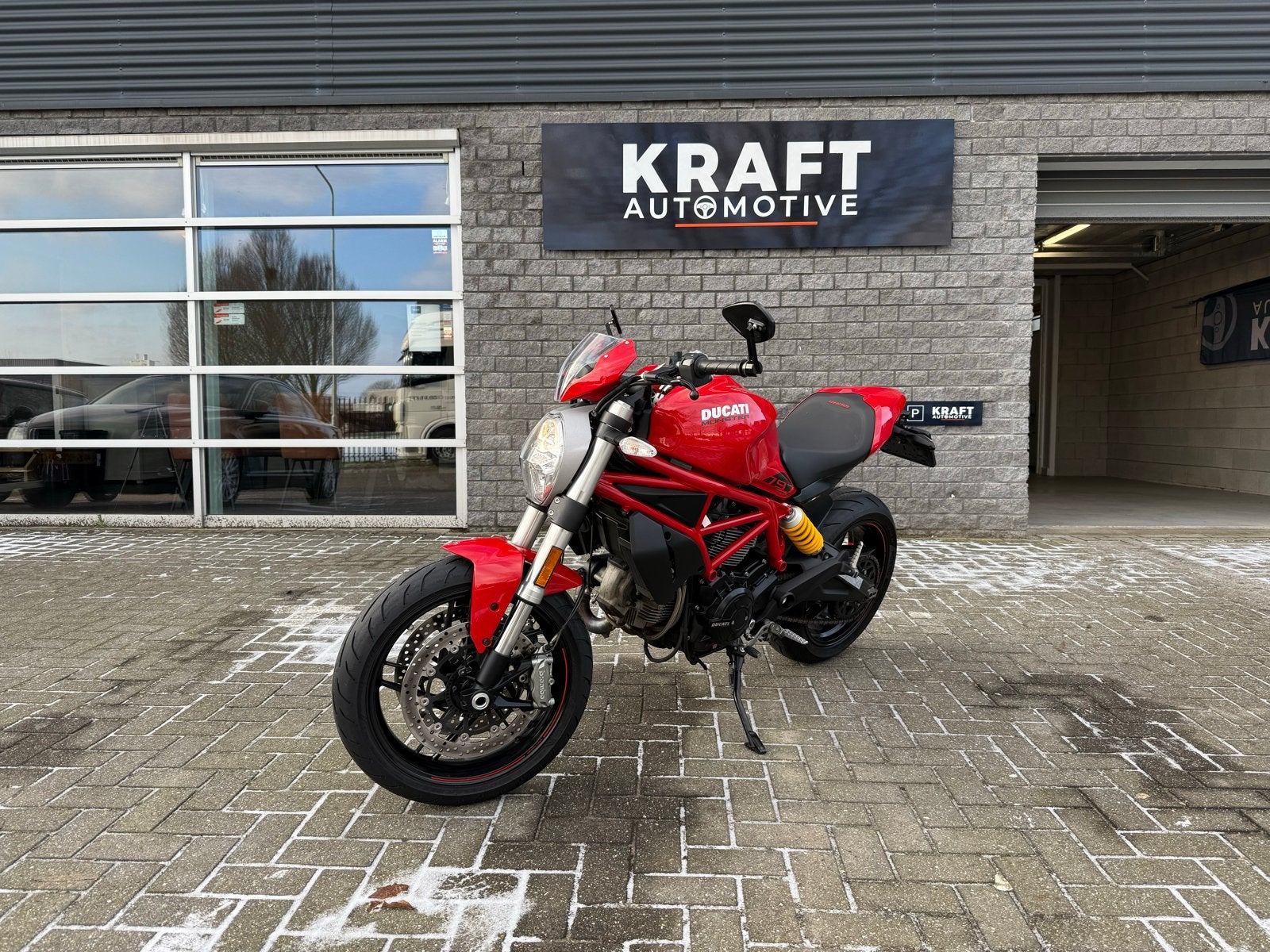 Ducati Monster 797