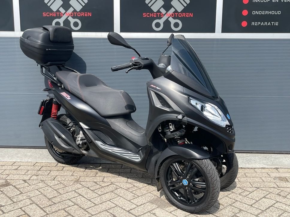 Piaggio MP3 300 HPE Sport