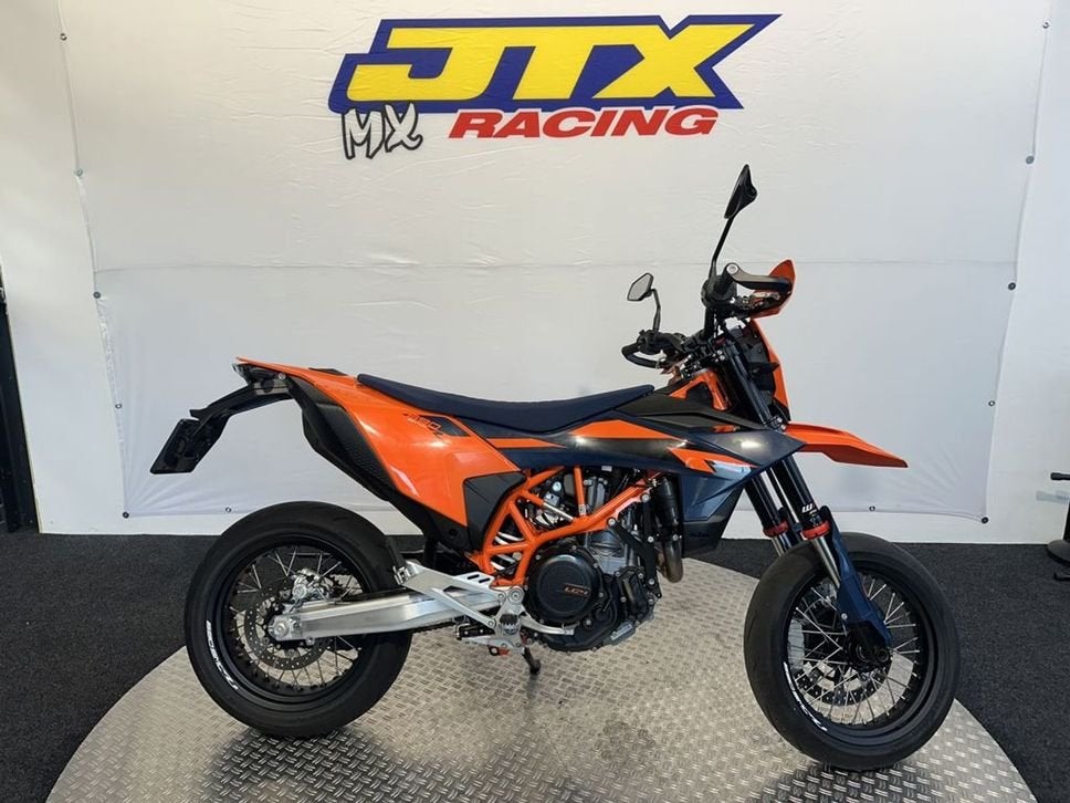 KTM 690 SMC-R