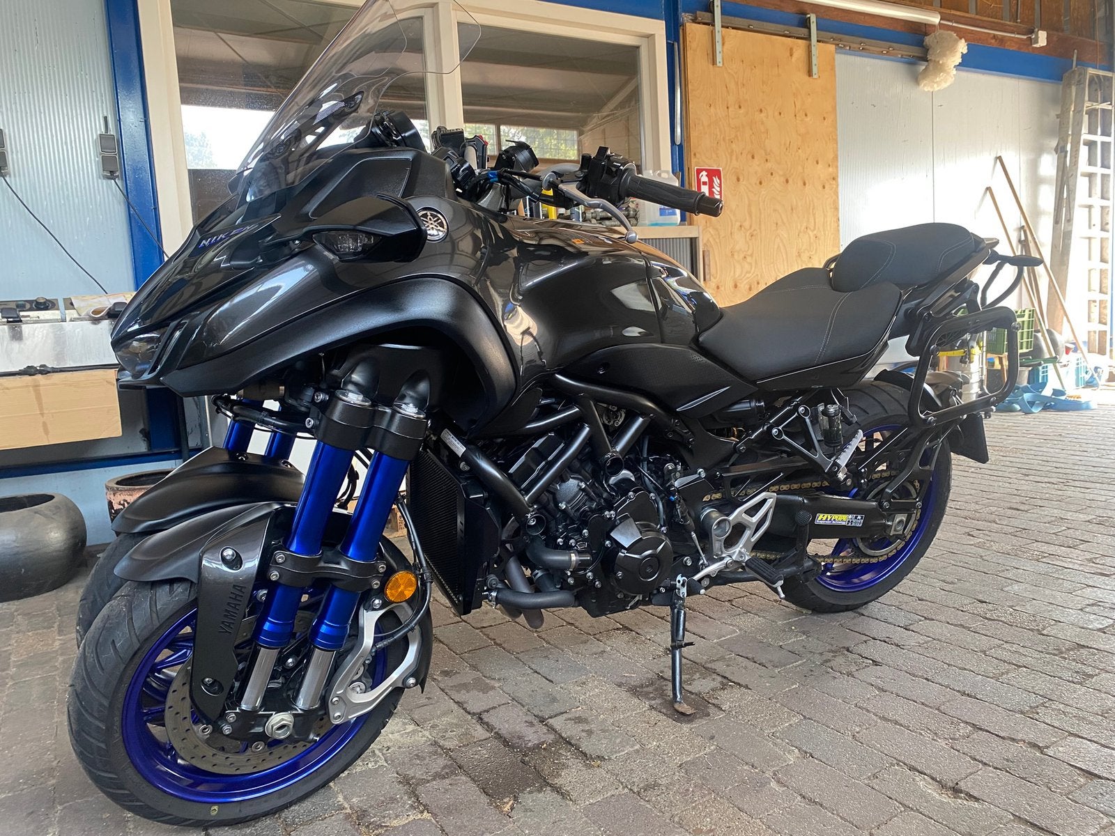 Yamaha XV 750E