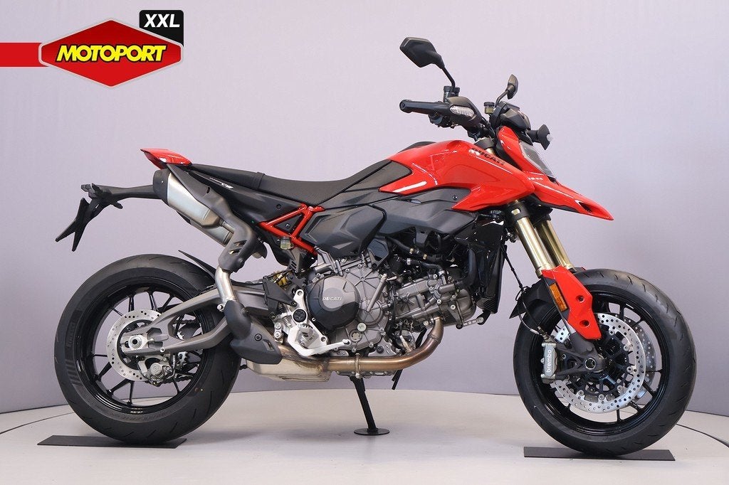 Ducati Hypermotard V2