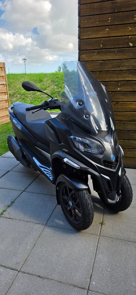 Piaggio MP3 530 HPE Exclusive