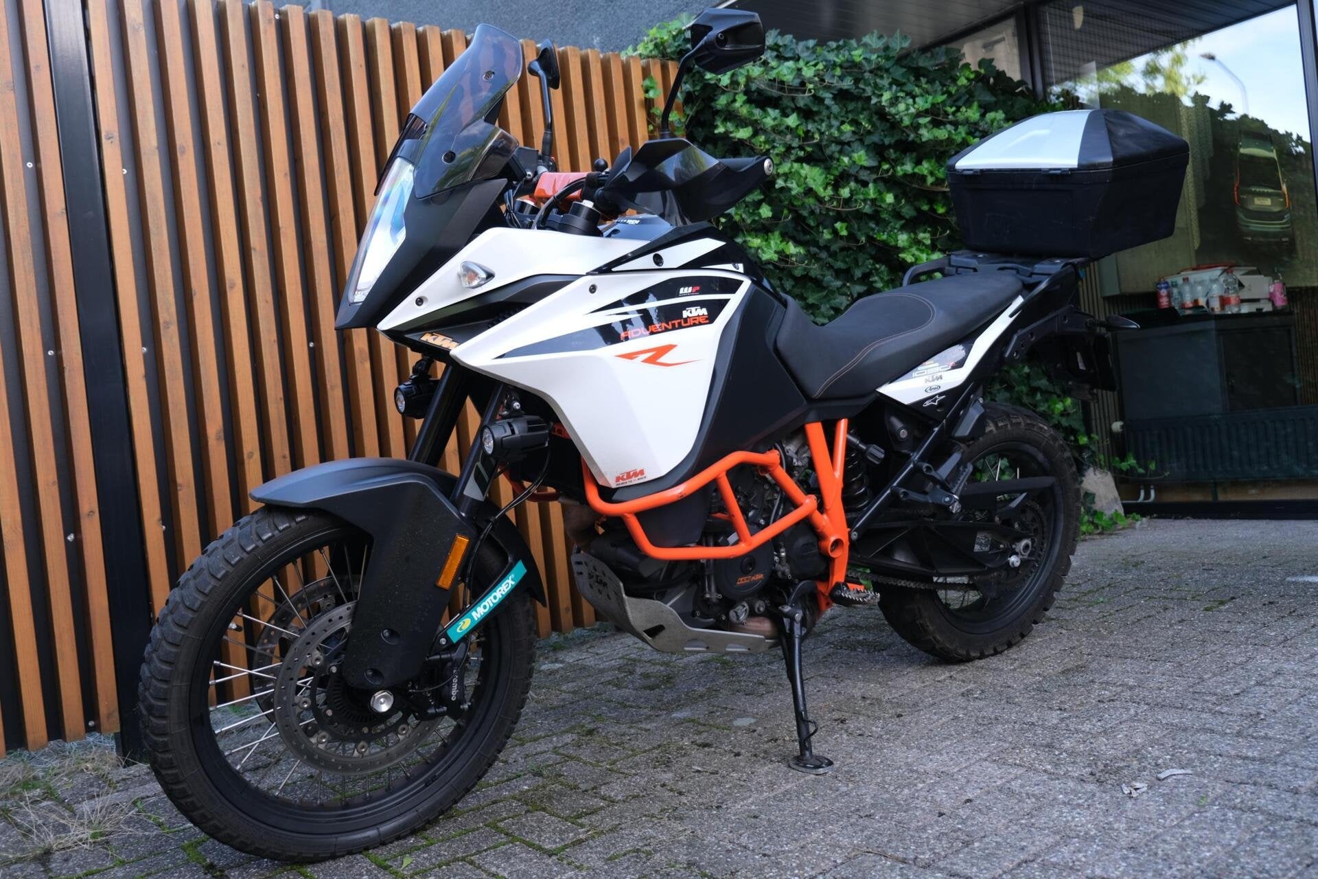 KTM 1090 Adventure R