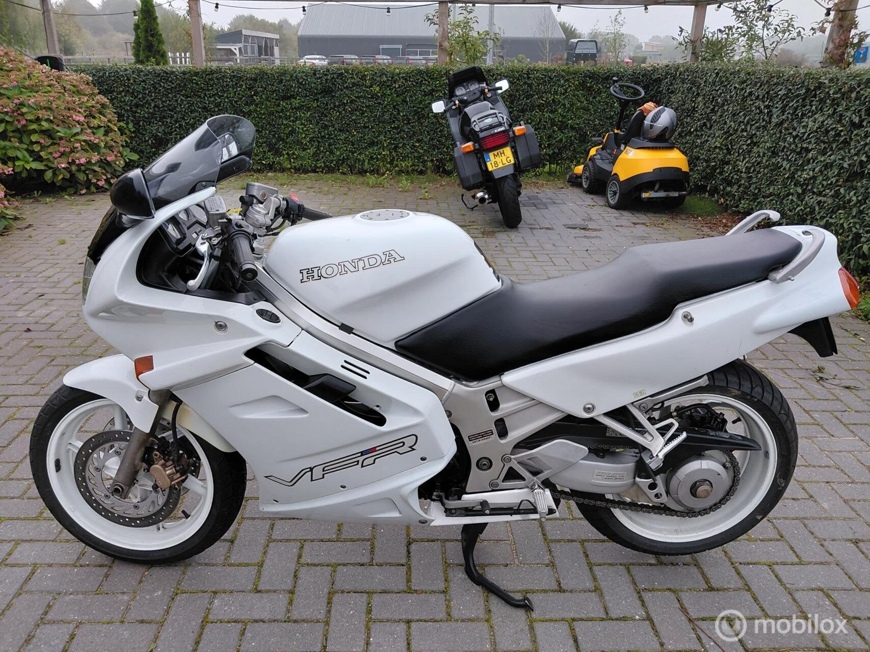 Honda VFR 750R