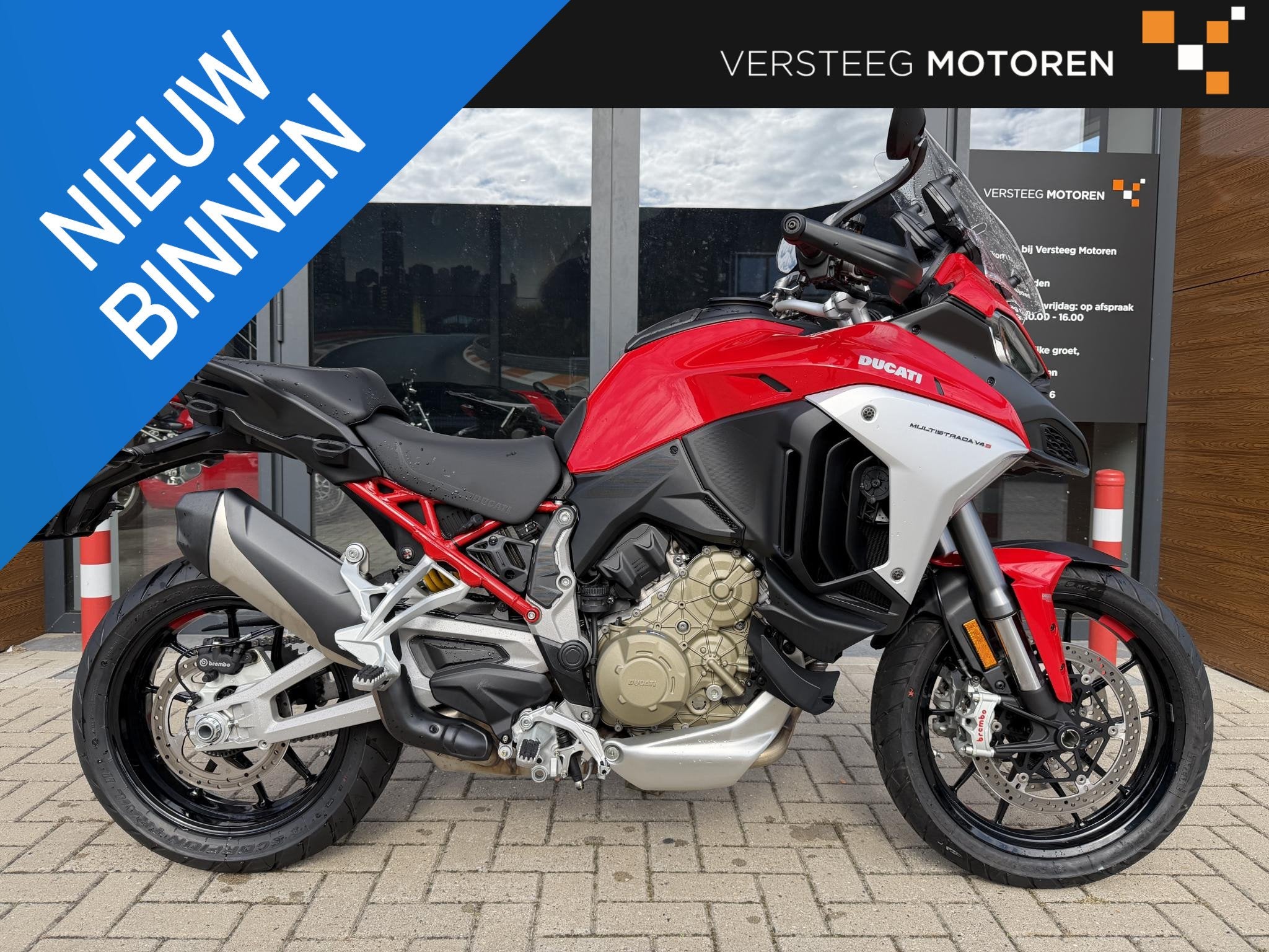 Ducati Multistrada V4S