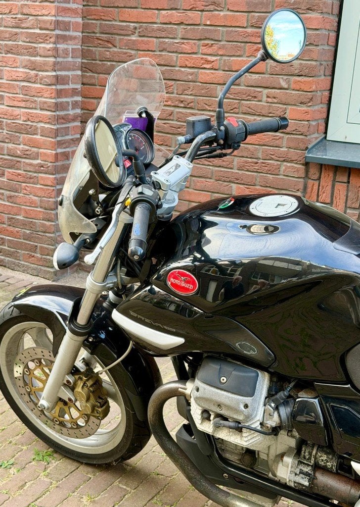 Moto Guzzi Breva 850