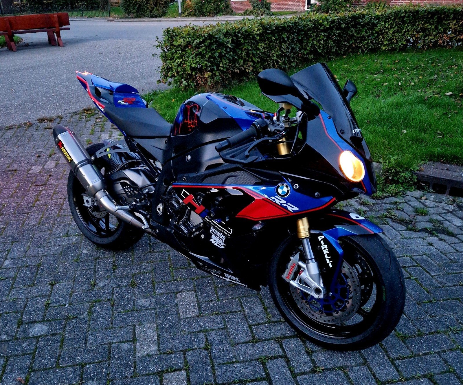 BMW S 1000 RR