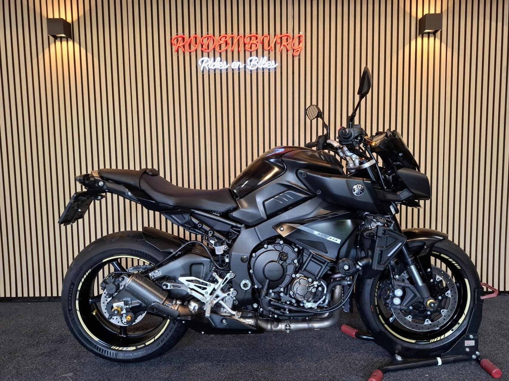 Yamaha MT-10