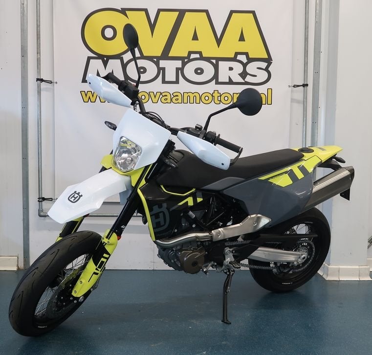 Husqvarna Supermoto 701