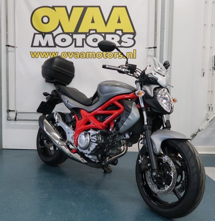 Suzuki SFV 650 Gladius