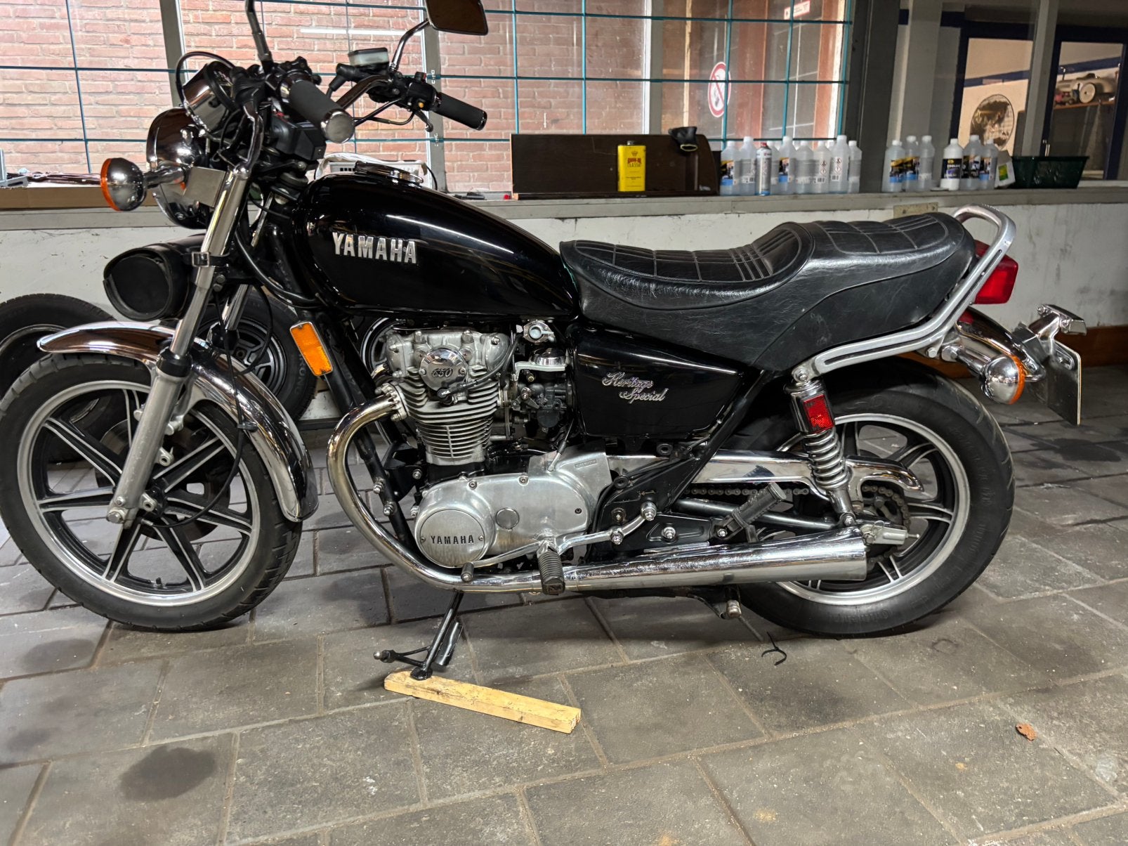 Yamaha XS 650 Special