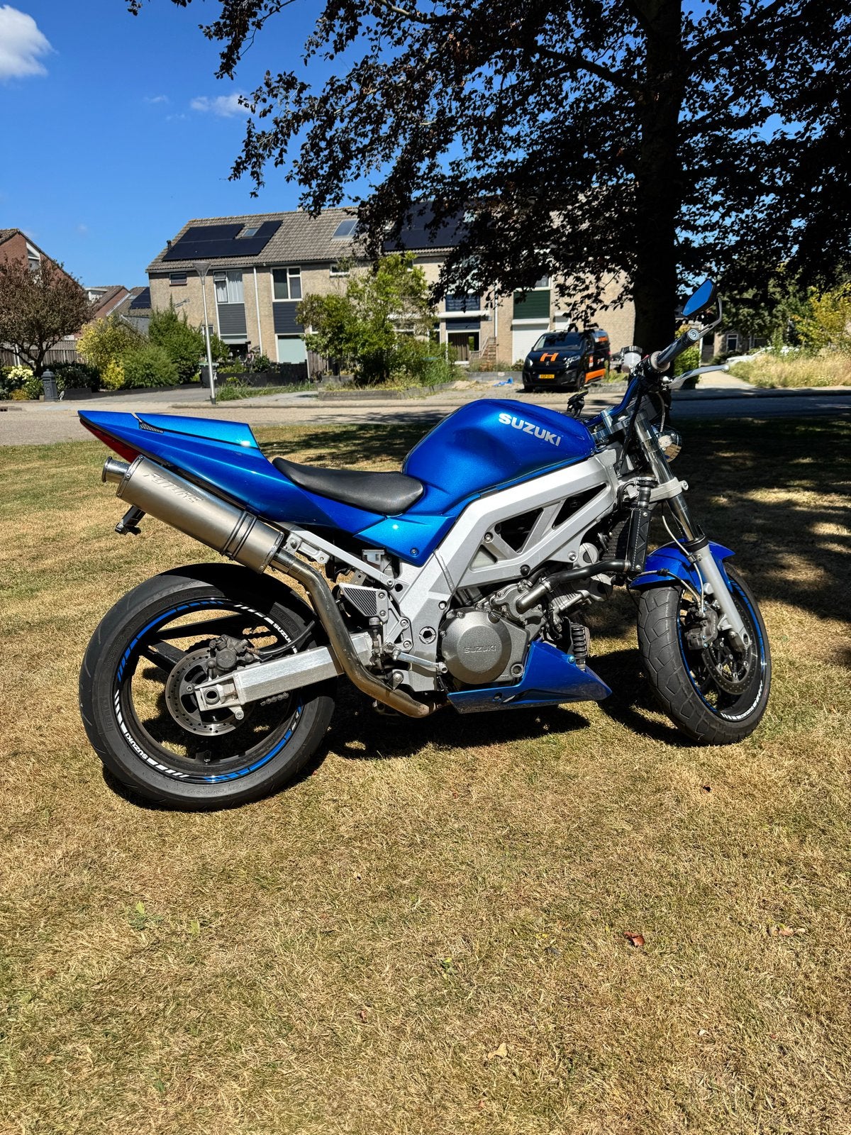 Suzuki SV 1000N