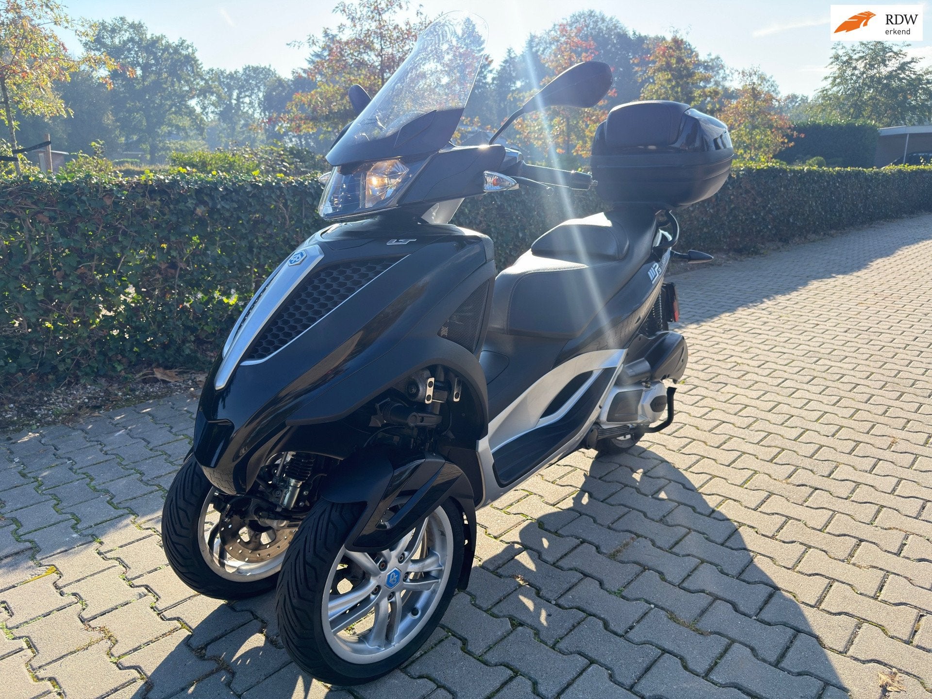 Piaggio MP3 300