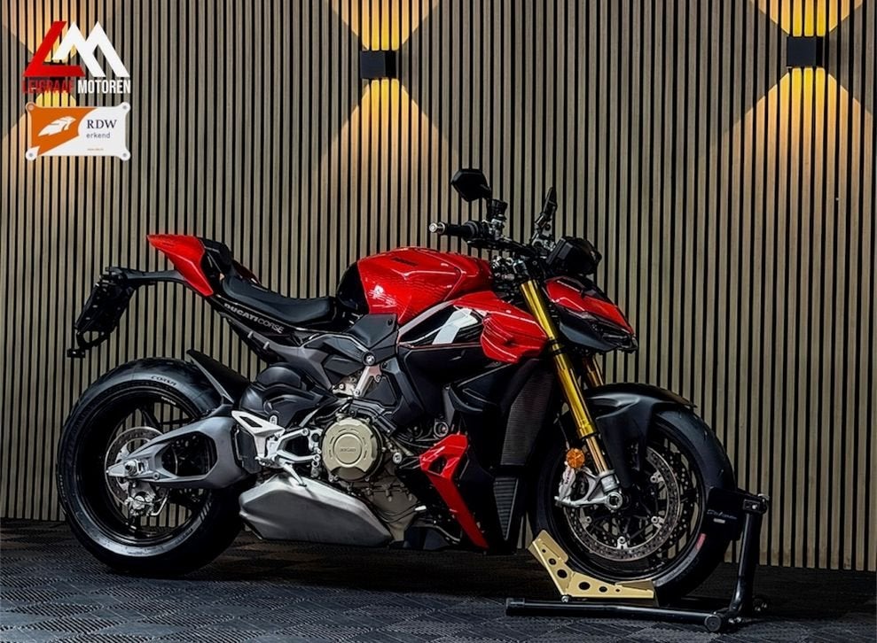 Ducati Streetfighter V4 S
