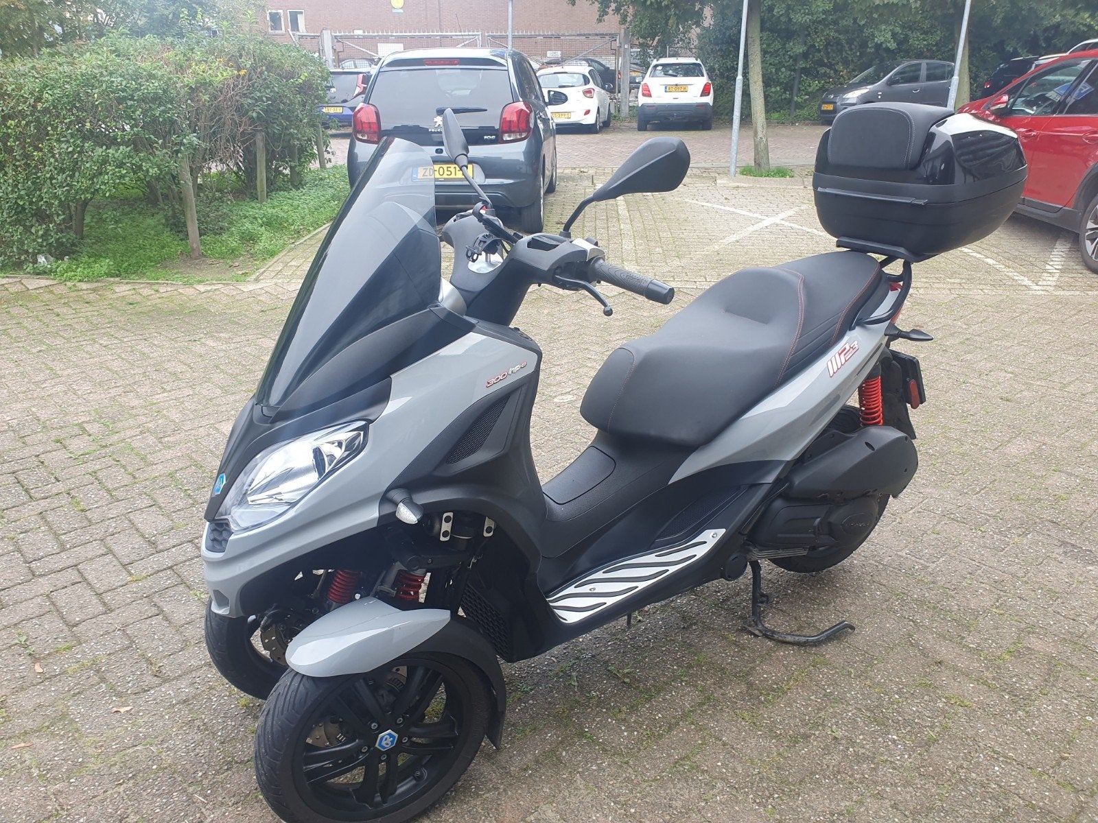 Piaggio MP3 300 HPE Sport