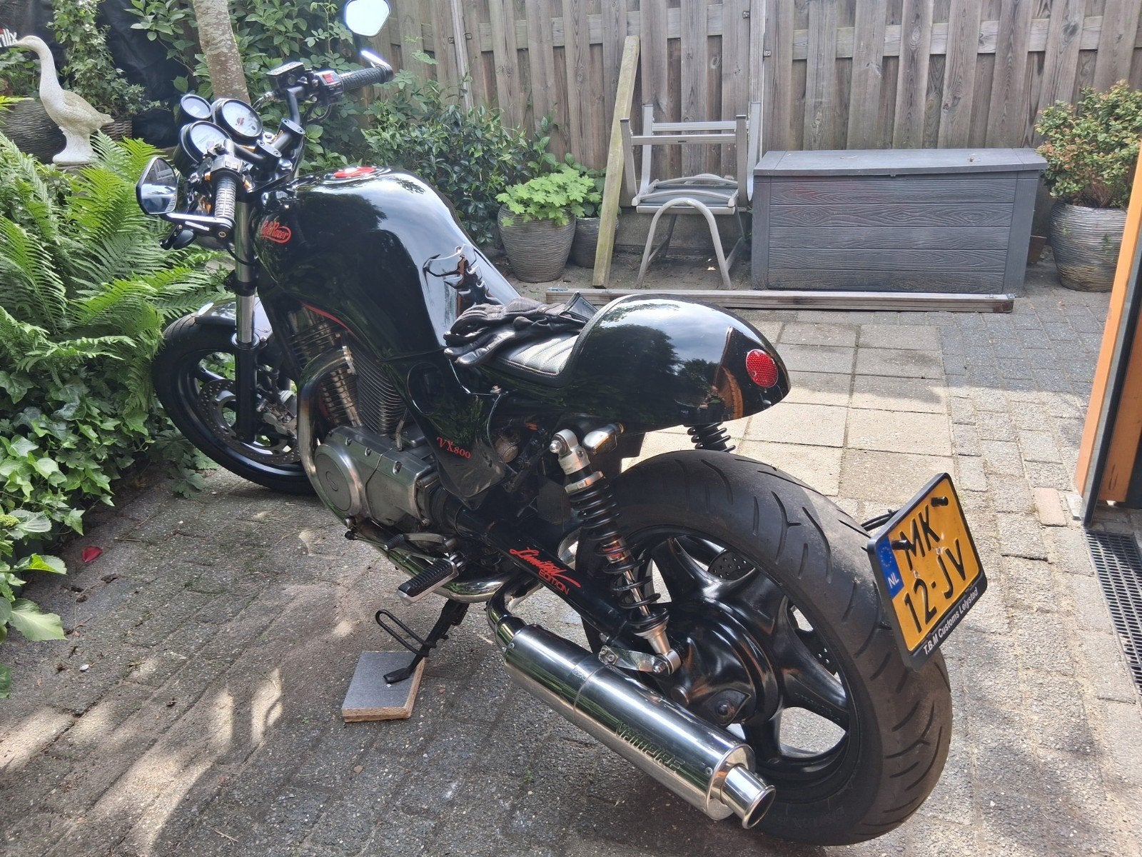Suzuki VX 800 Highlander