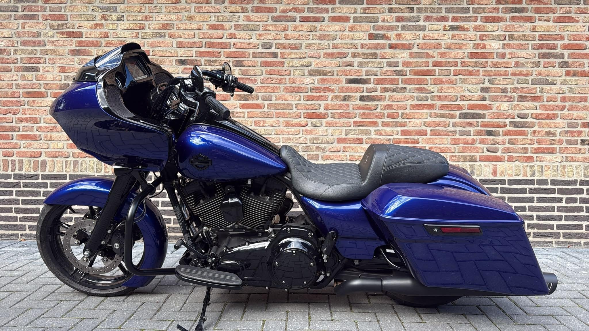 Harley-Davidson FLH Electra Glide Revival