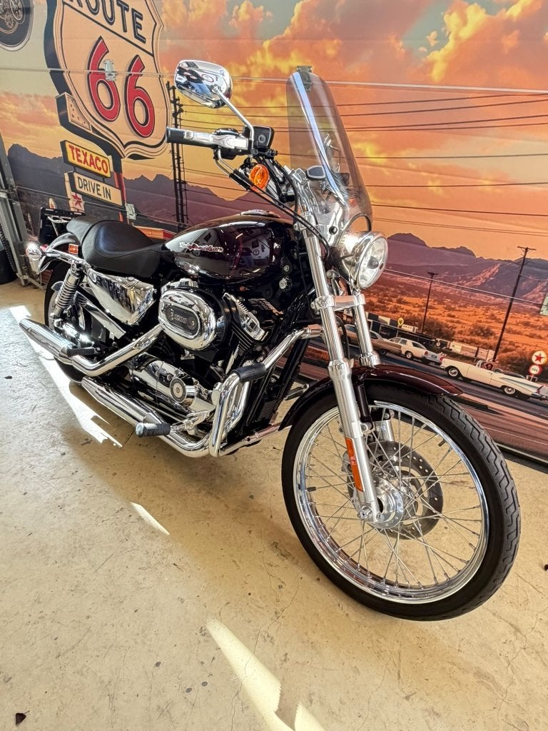 Harley-Davidson XL1200C Sportster 1200 Custom