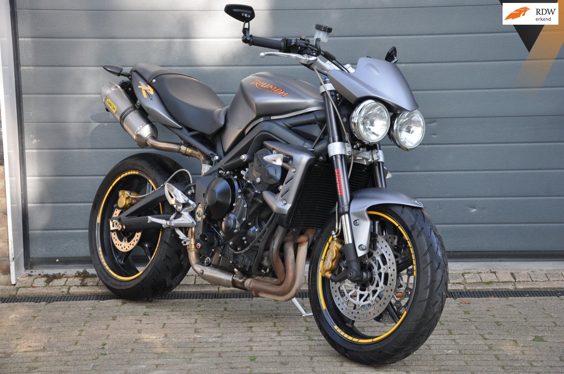 Triumph Street Triple 765R