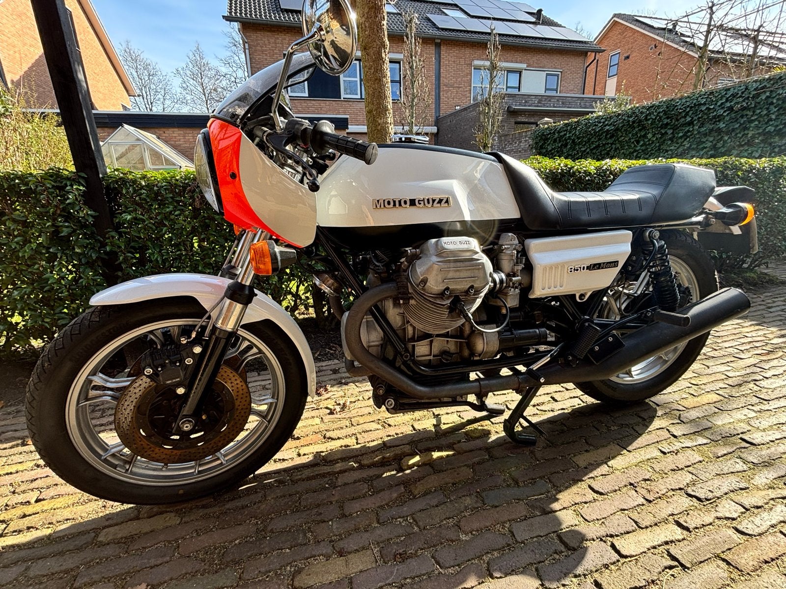 Moto Guzzi 850 Le Mans Mark I