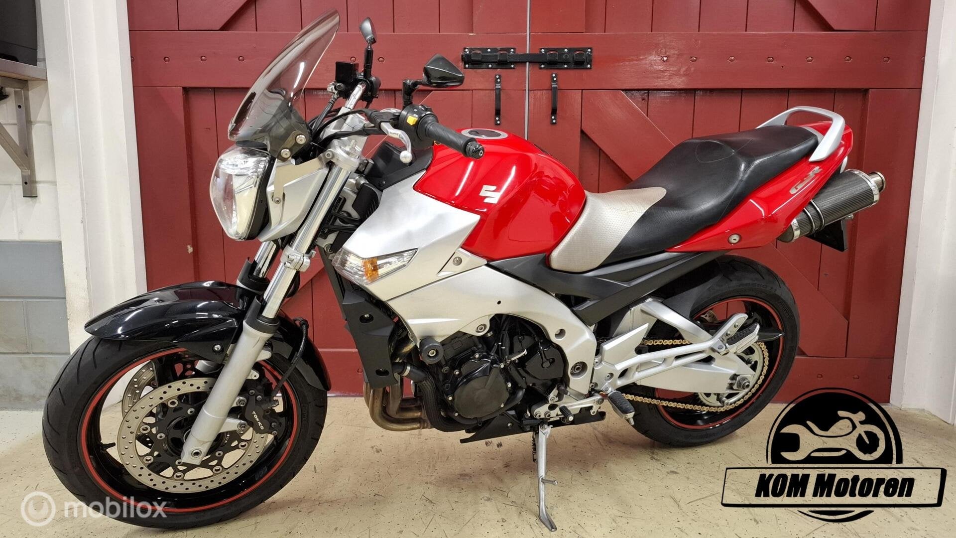 Suzuki GSR 600