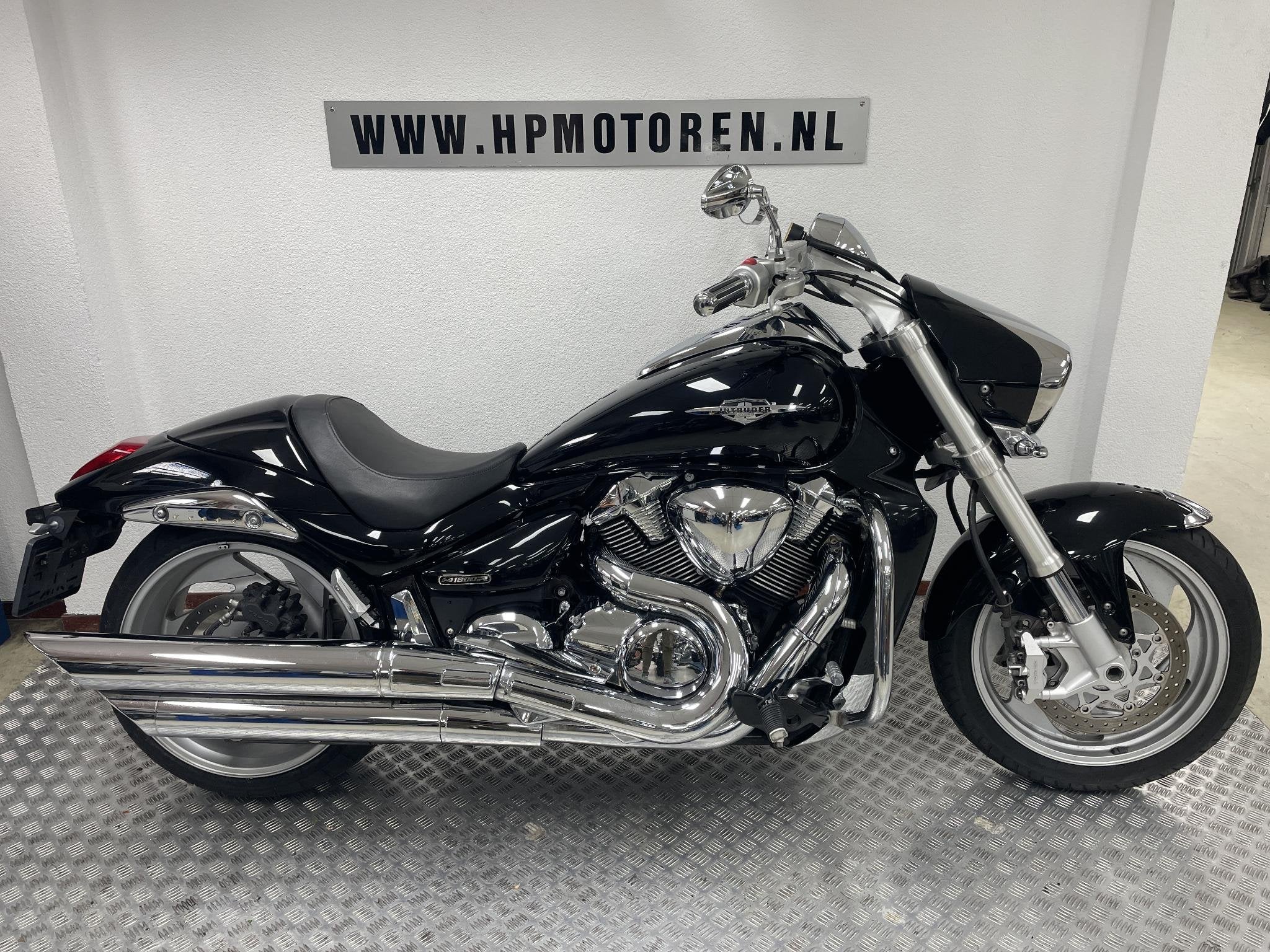 Suzuki Intruder M1800R