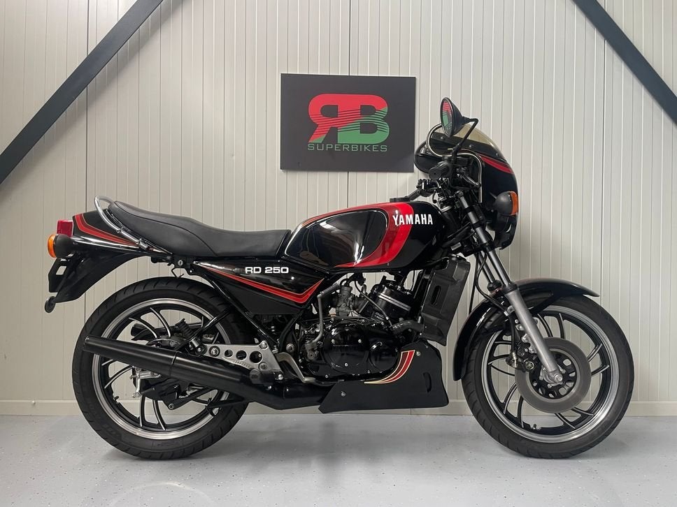 Yamaha RD 250LC