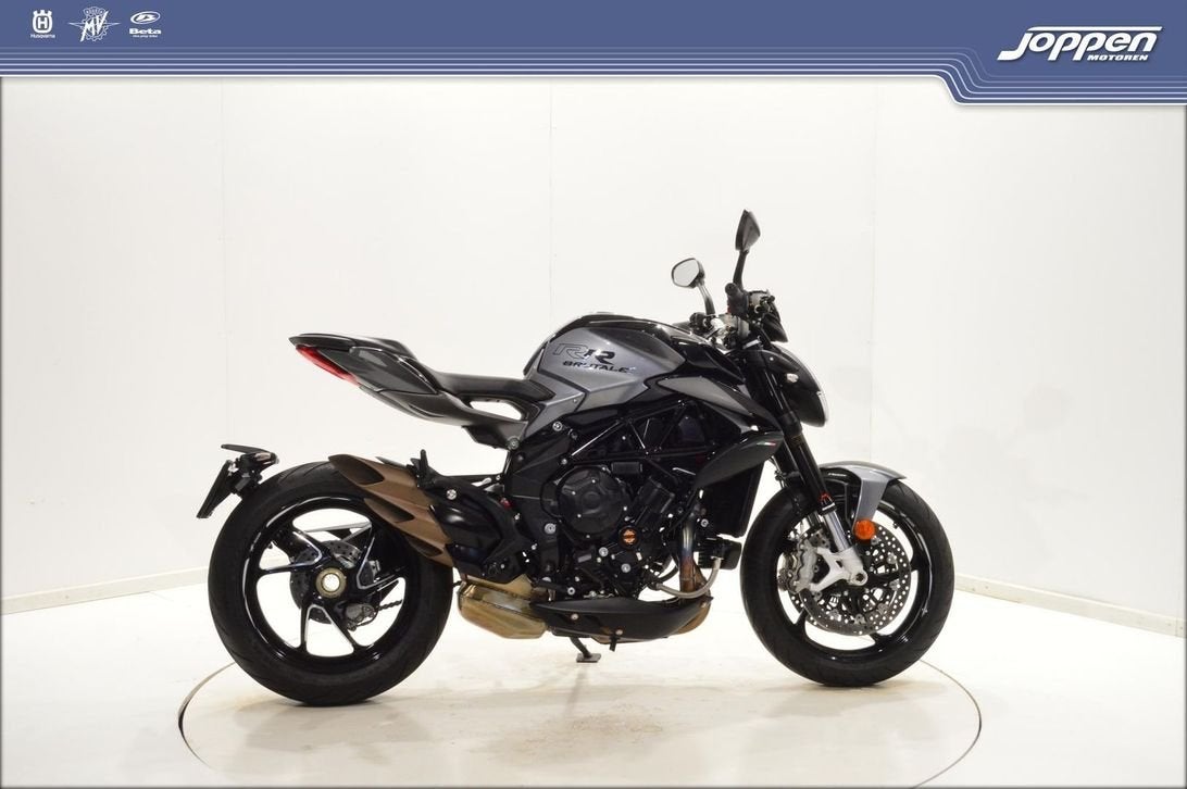 MV Agusta Brutale 800