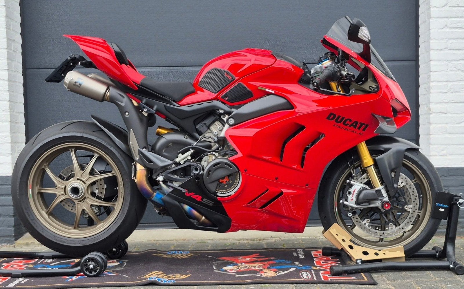 Ducati Panigale V4 S