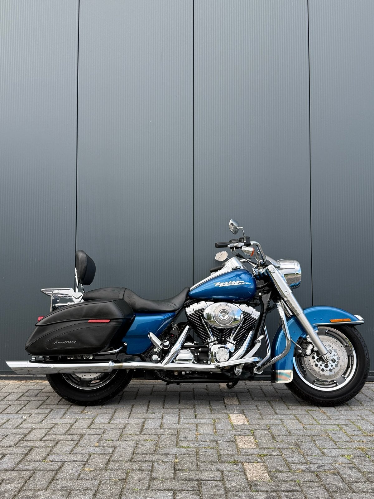 Harley-Davidson FLHRC/I Road King Classic