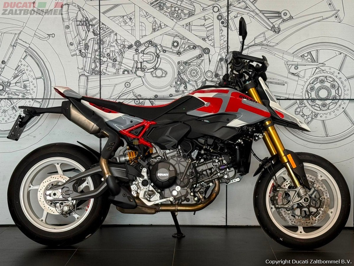 Ducati Hypermotard V2
